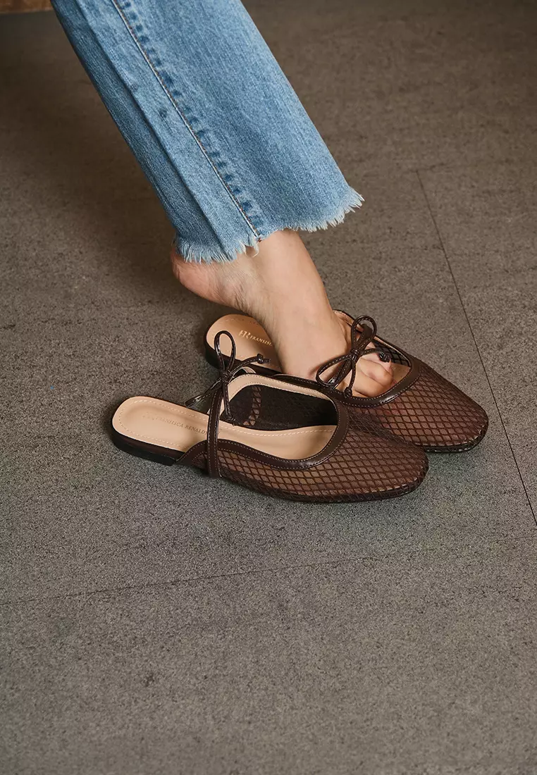 Flatshoes Mules Jaring Transparan Ringan L.Kalea Coffee