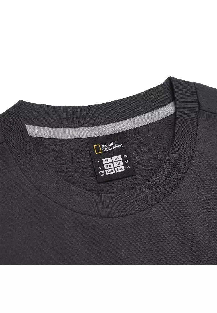 男女同款AVIS大圖案半寬鬆短袖T恤