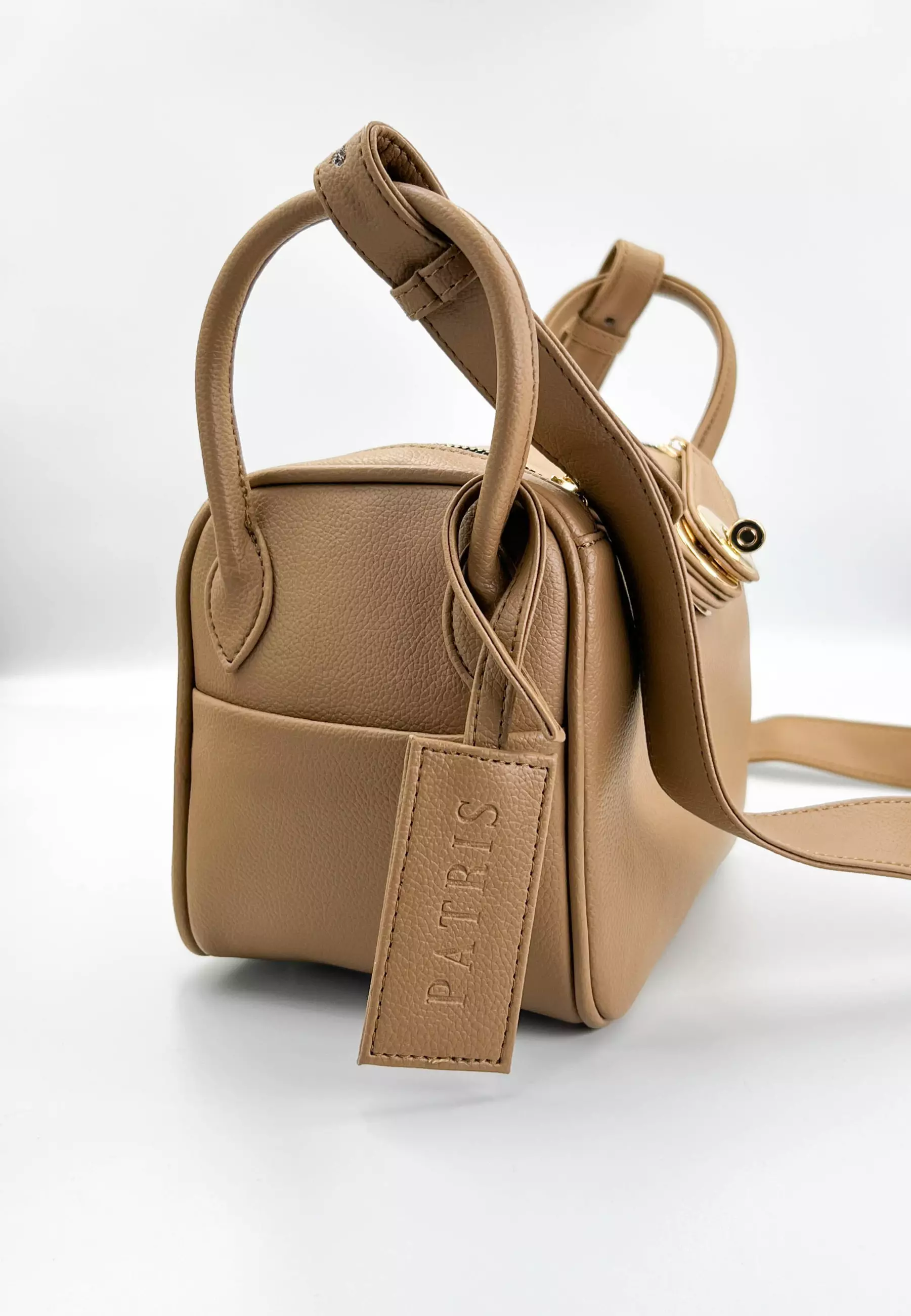 Patris Lyodra Sling Bag / Tas Wanita Selempang