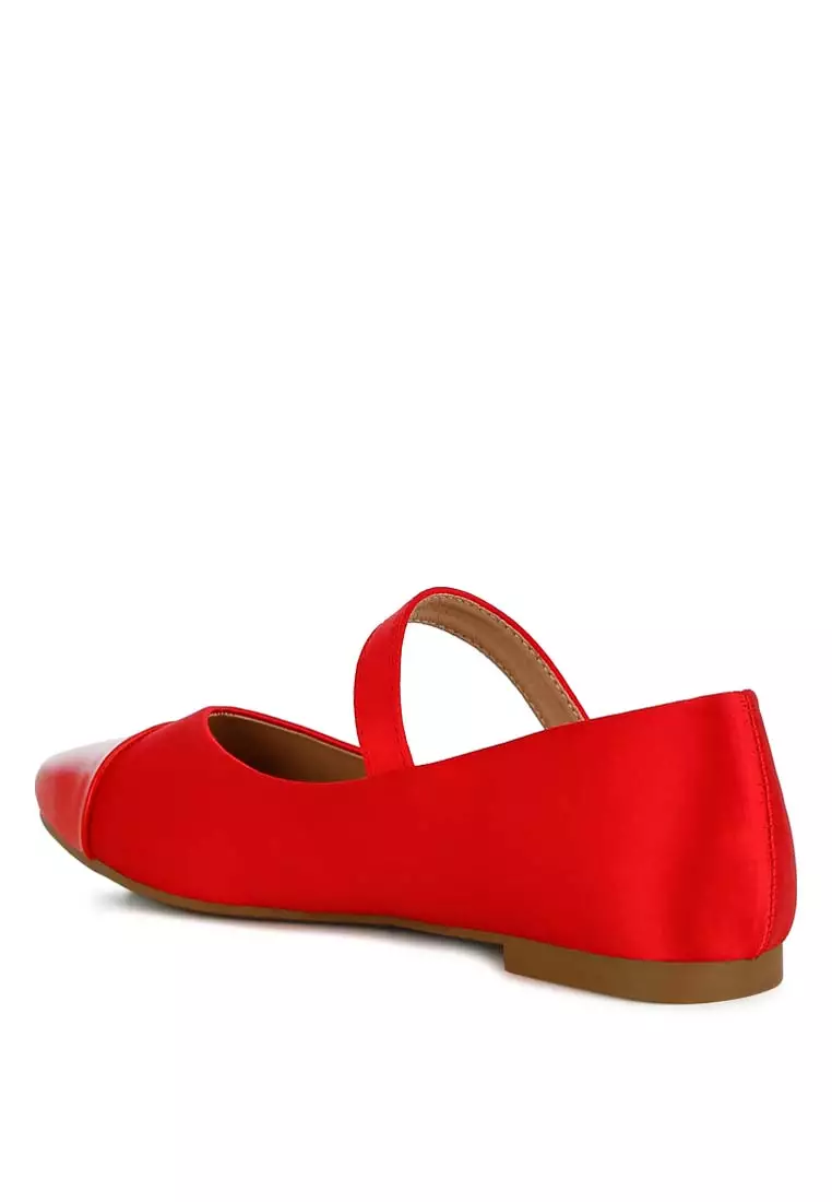 Sepatu Mary Jane Satin Ujung Paten Merah