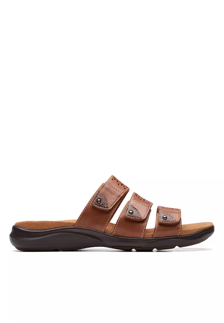 Discount on Clarks  shoes - SKU: Kitly Walk Sandal Tan