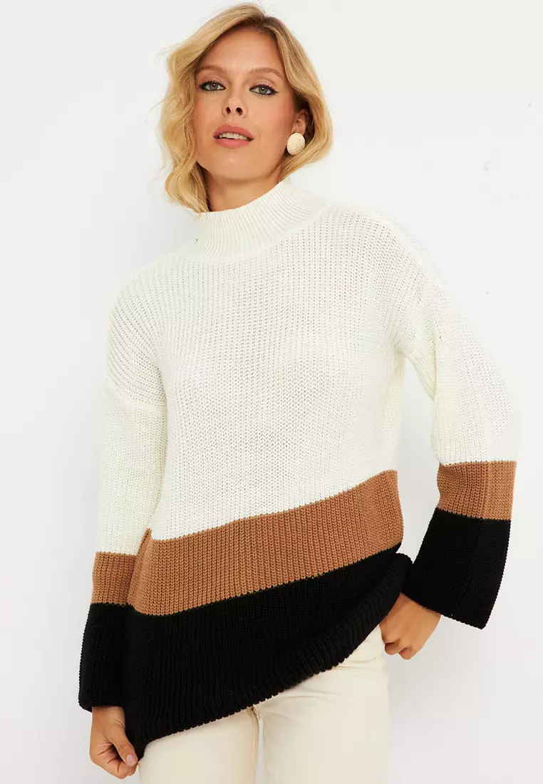 Color Block Knitted Sweater