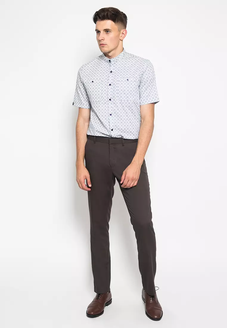 Johnwin - Kemeja Casual - Full Motif - Putih - Slim fit
