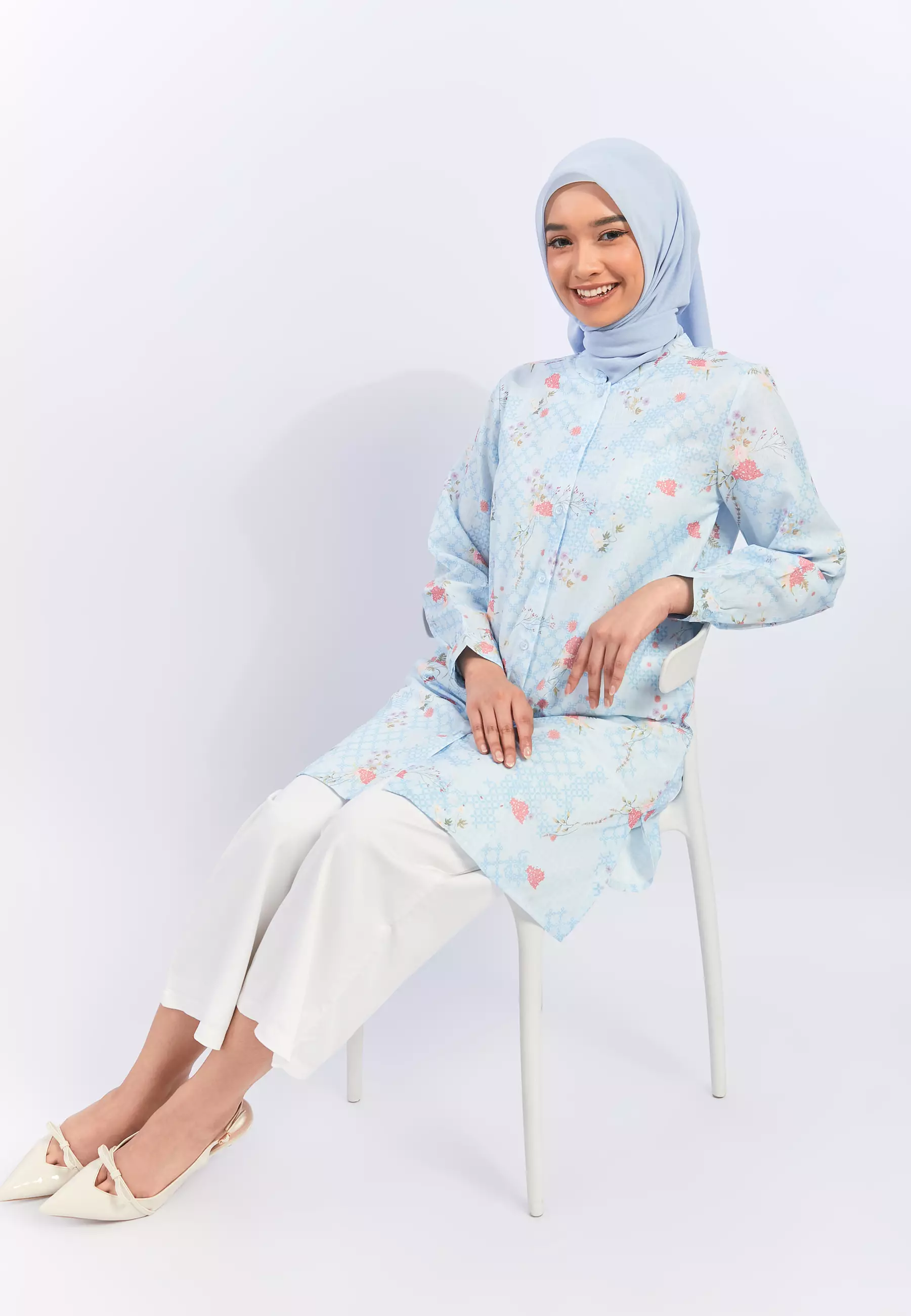 Laika Flower Blue Tunic (G.1734)