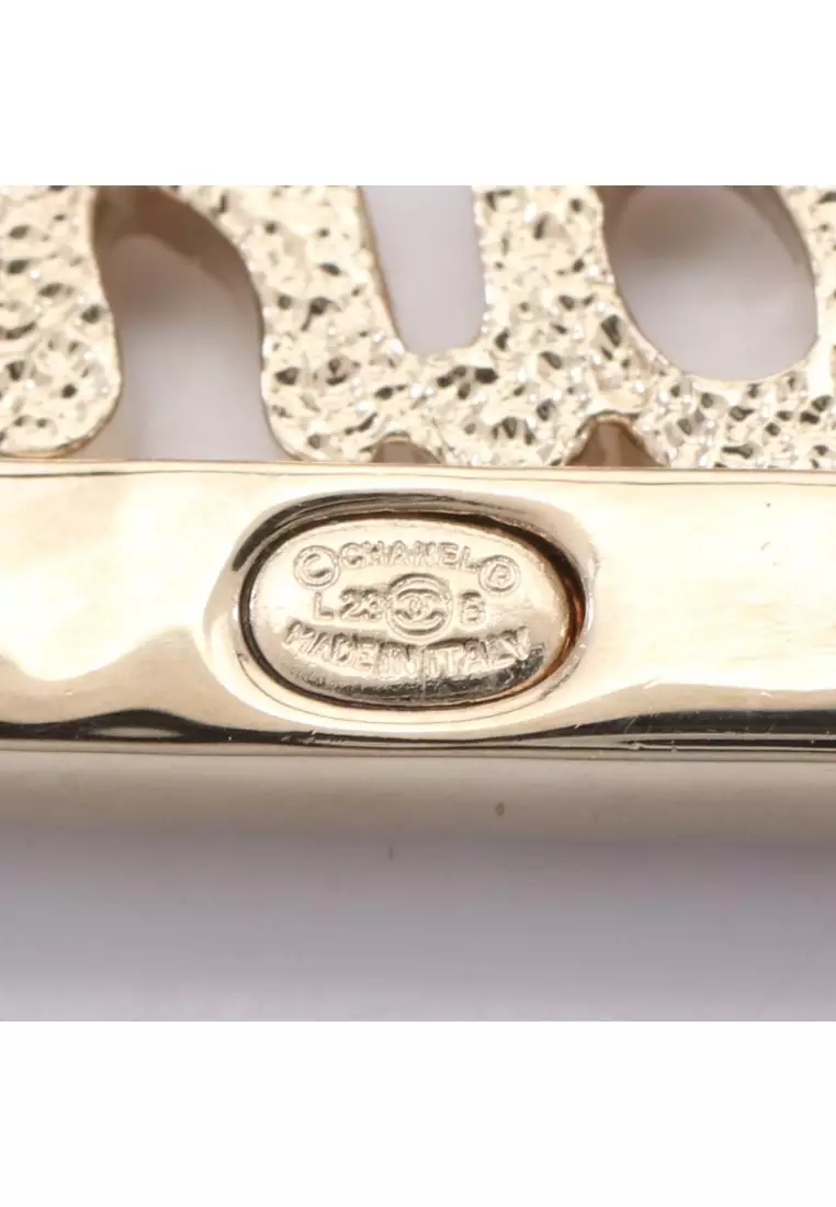 Pre-Loved Chanel logo Hair Clip GP Rhinestone Fake pearl gold clear white L23B