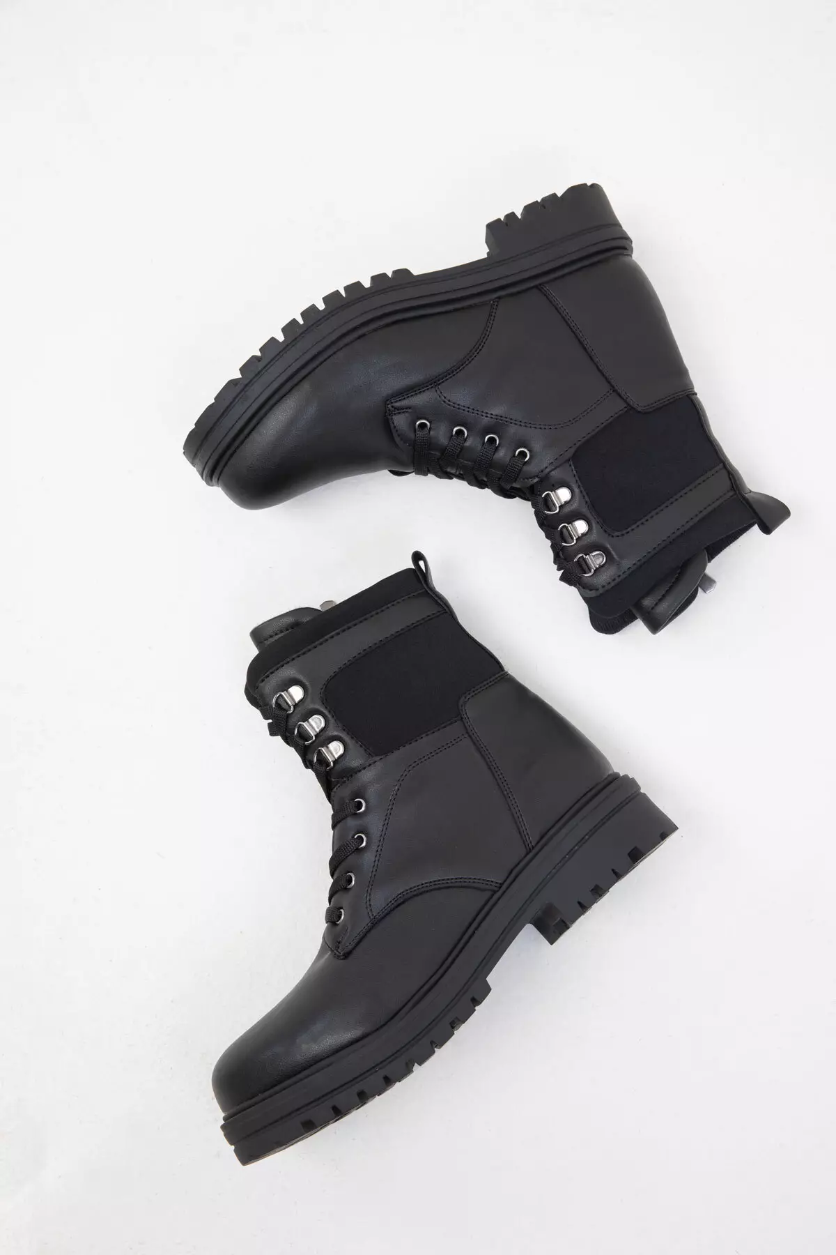 Women's Black Boots - 2004 Model Bootie