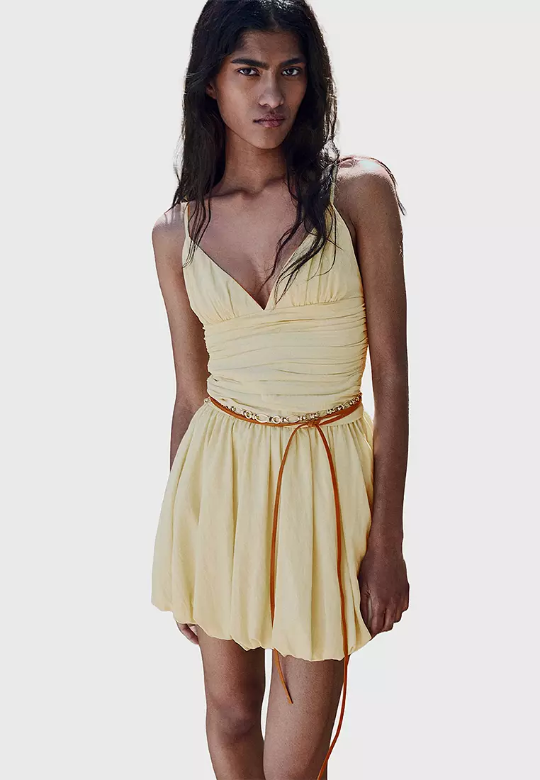 【新品未使用タグ付き】Gather Balloon Dress Fitted mini dress with balloon skirt - Dresses and jumpsuits