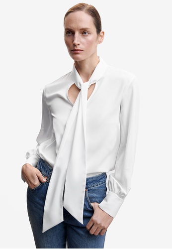 Buy Mango Lace Flowy Blouse 2023 Online | ZALORA Singapore