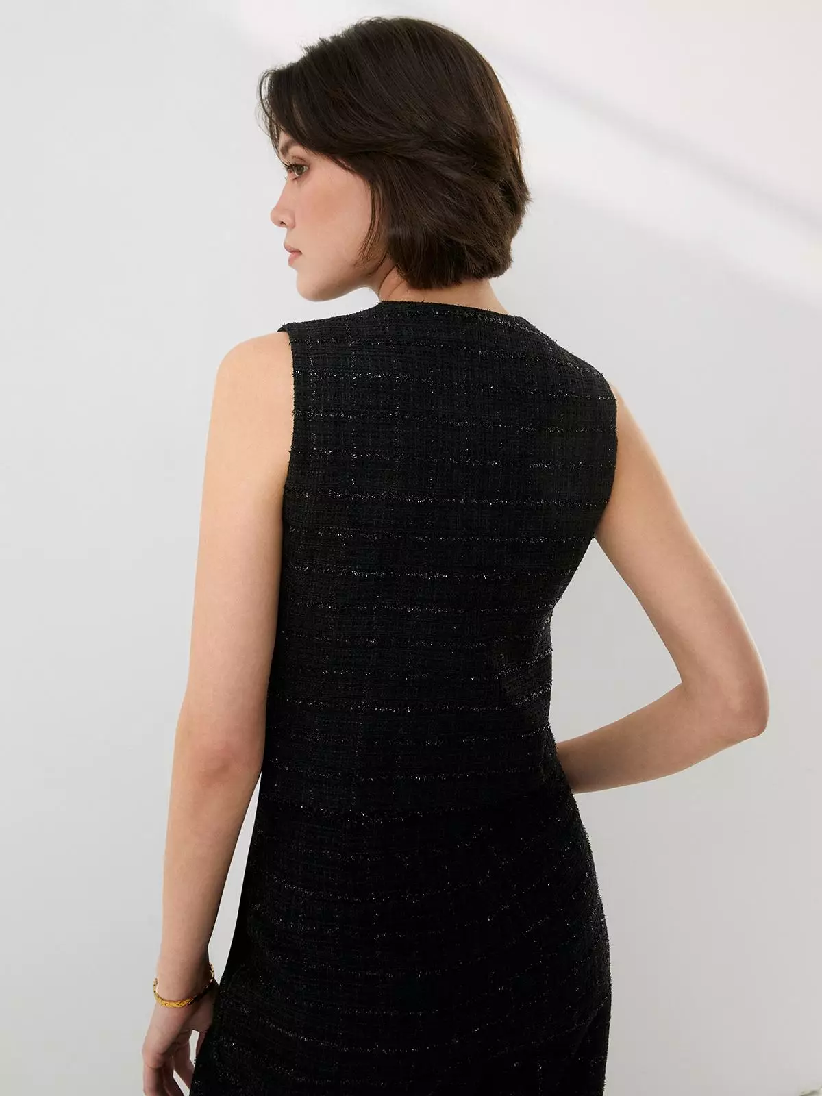 Pomelo - Vest Wanita - Tweed Vest with Iconically YOU Pin - Black