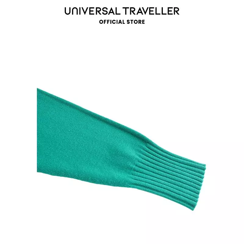 Universal Traveller Mock Neck Knitted Sweater KSW23123