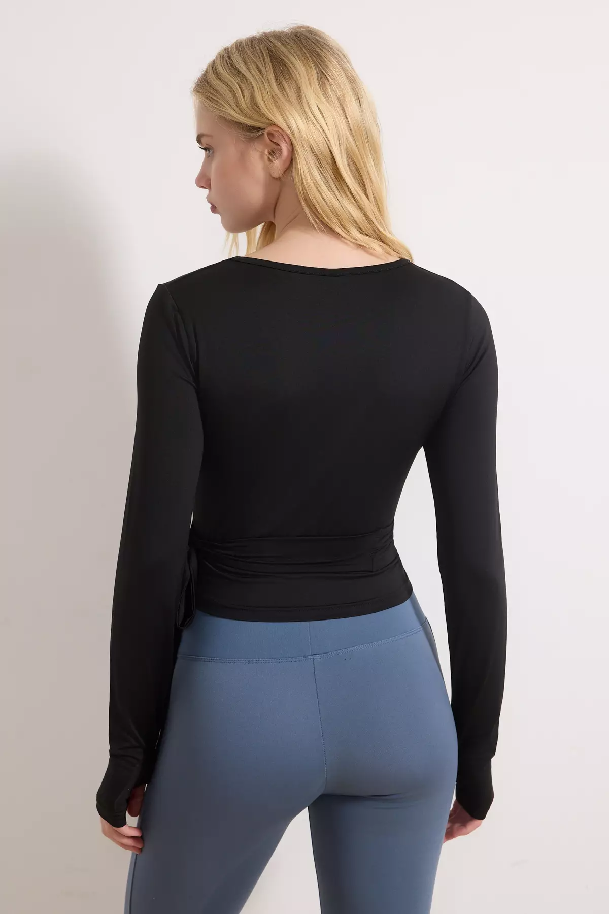 Black Micro Tied Double Breasted Crop Knitted Sports Blouse/Bolero Thmss26Bz2