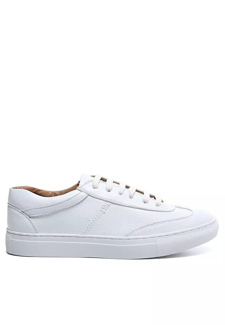 Discount on Twenty Eight Shoes  shoes - SKU: White Synthetic Leather Sneaker Mc-Z05