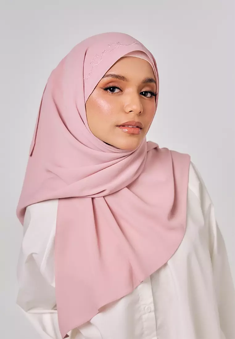 Sulam Mekar Ironless Chiffon Triangle Bawal in Ballerina Pink