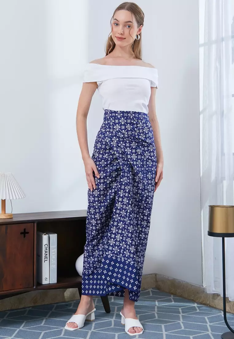 Nayara Rok Batik Naura Biru