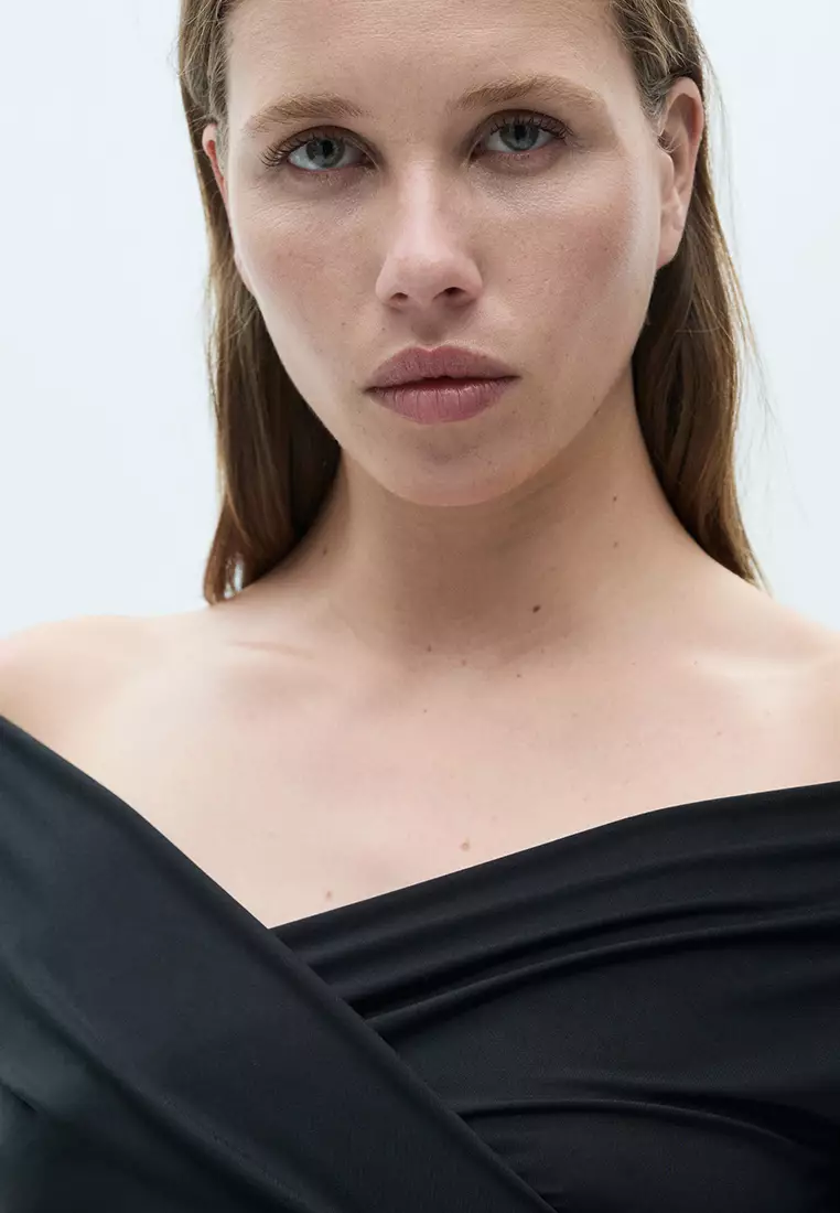 Crossover-Design T-Shirt