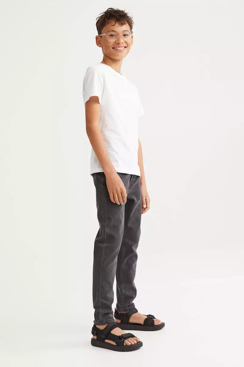 h&m relaxed fit jeans