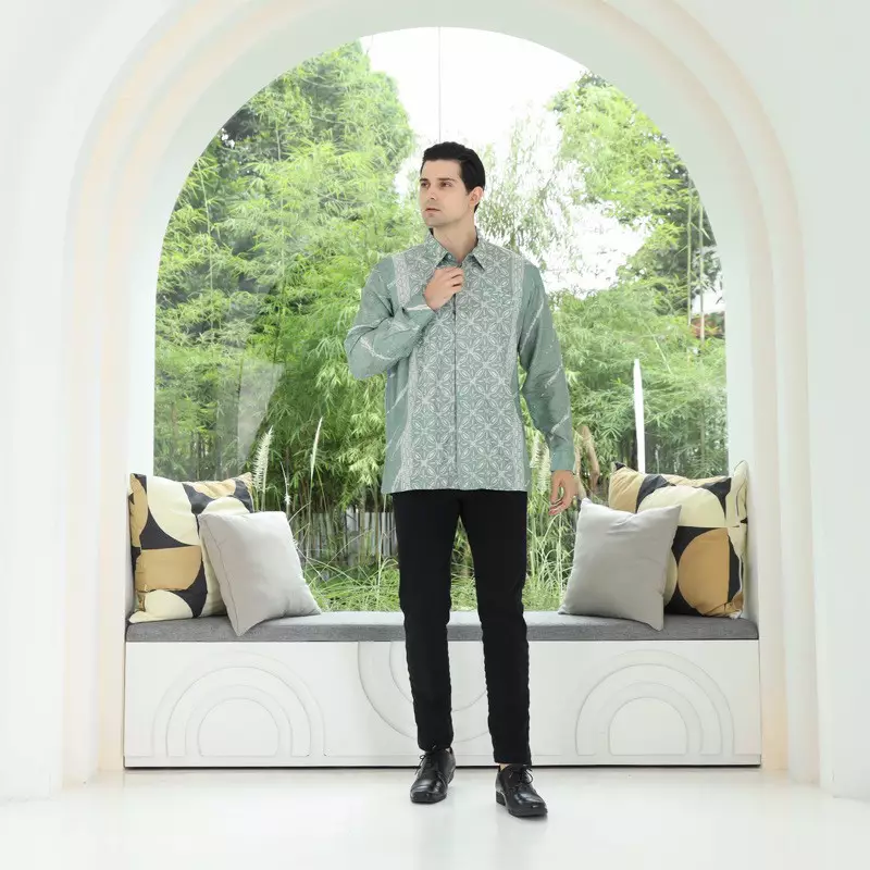 Rinjanie Batik - Kemeja Batik Lengan Panjang - Kemeja Pria - Kemeja Pria Modern - Greentea Series