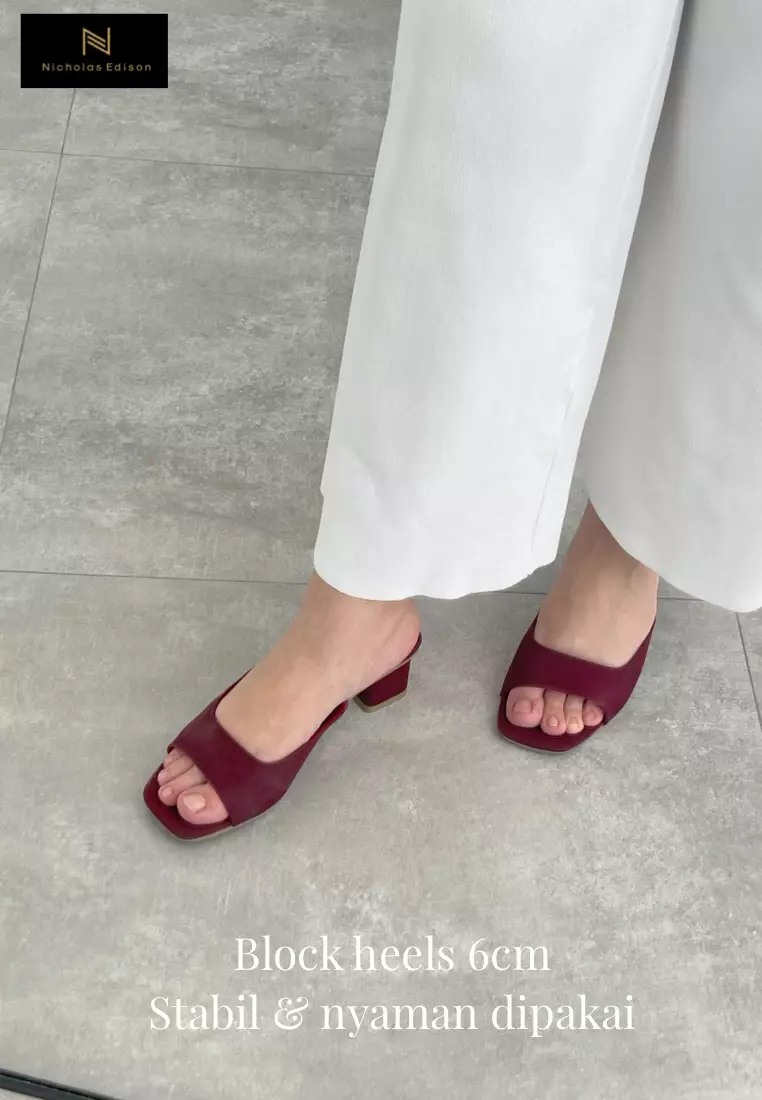 Heel Vindi Maroon