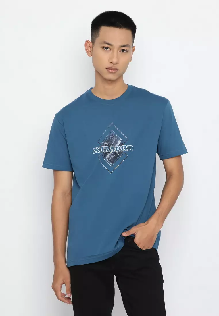 XTRAORDINARY (XO) T-Shirt Cotton Combed Sablon Discharge Pria 2073290191