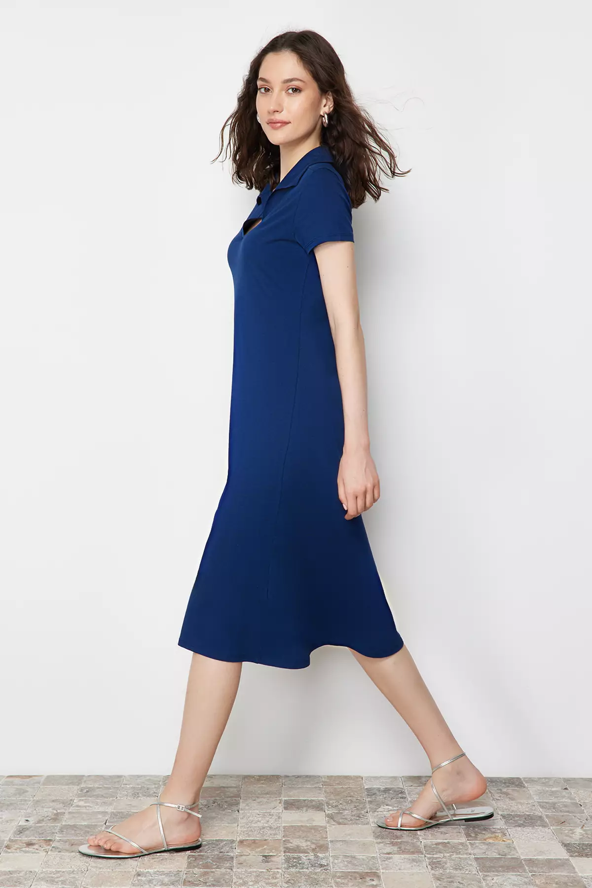 Short Sleeves Midi Dress