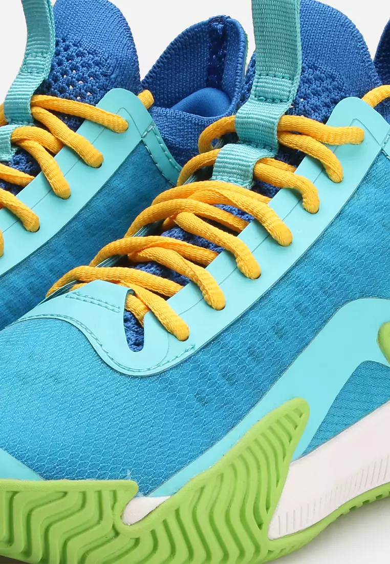 World Balance Scottie Kids Performance Basketball Shoes