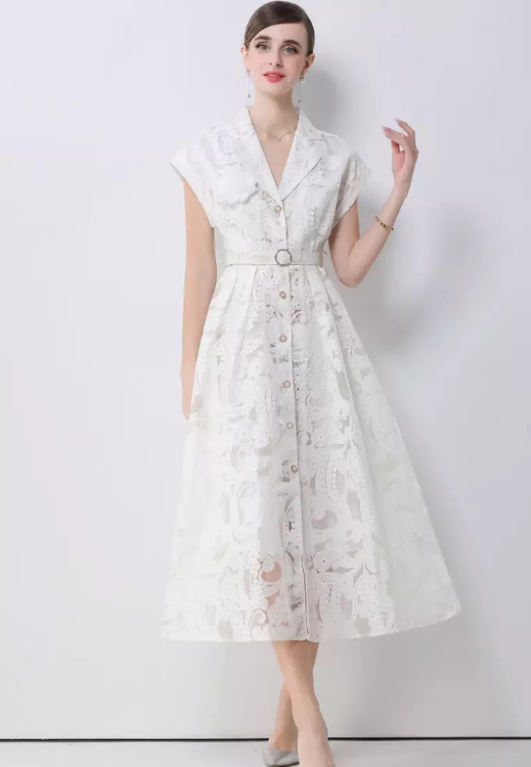 2026夏季單排扣刺繡修身連衣裙CA26022411W