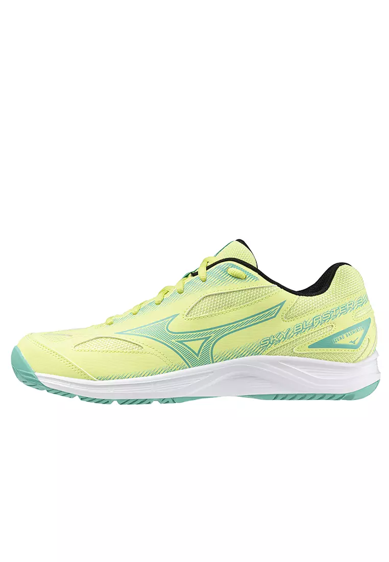 Mizuno badminton shoes yellow online