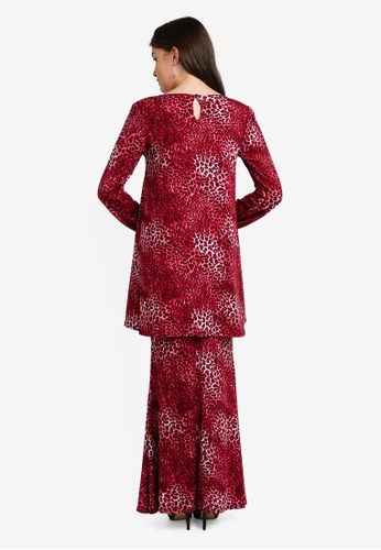 Buy Midi Kurung Kedah Hi-Lo Cut from Zuco Fashion in Red at Zalora