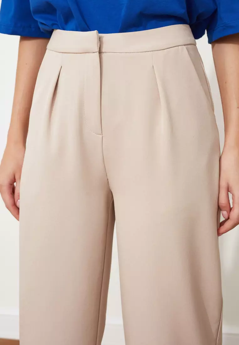 Straight Cut Pleated Trousers