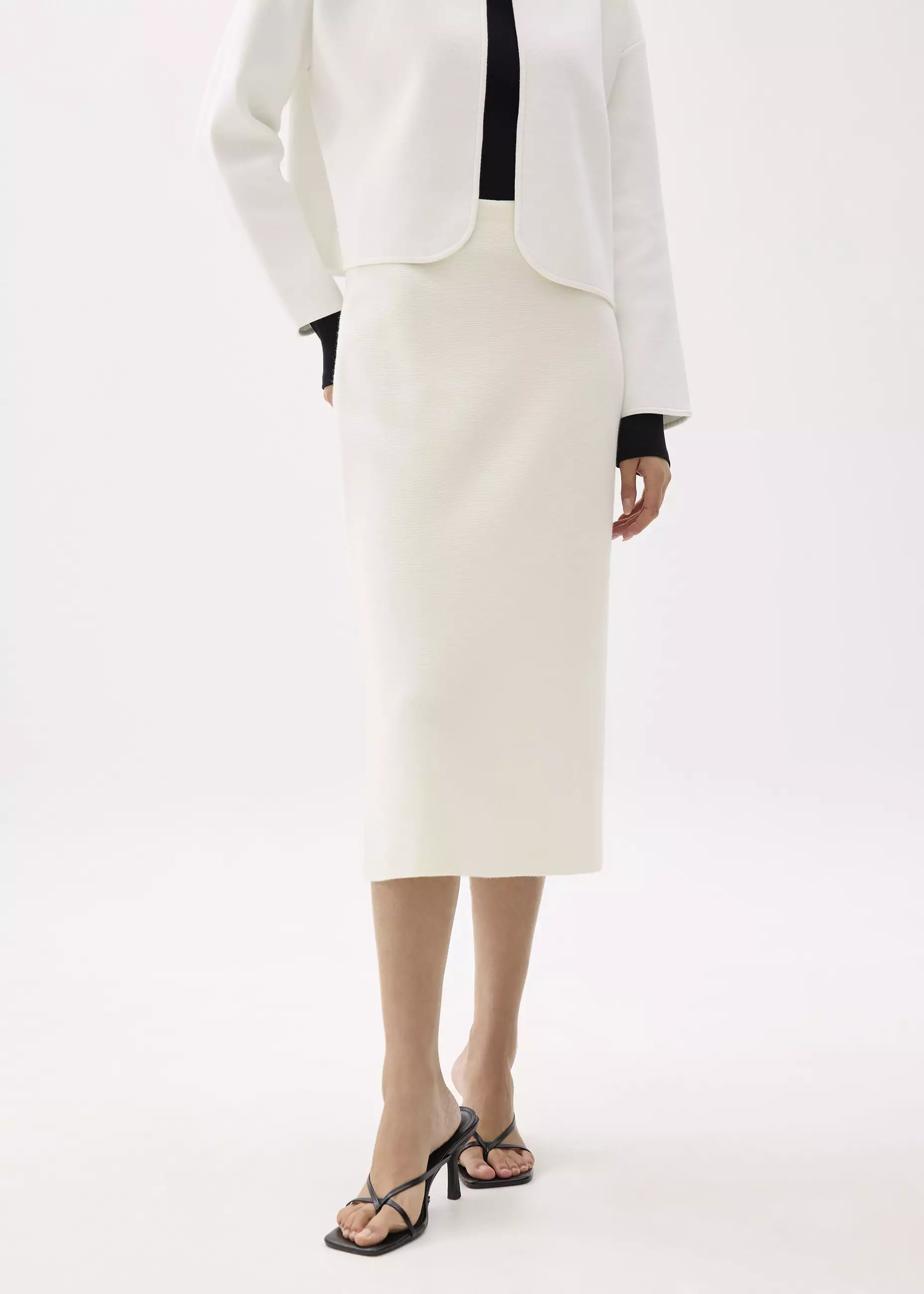 Rok Wanita - Esha Elastic Knit Column Midi Skirt