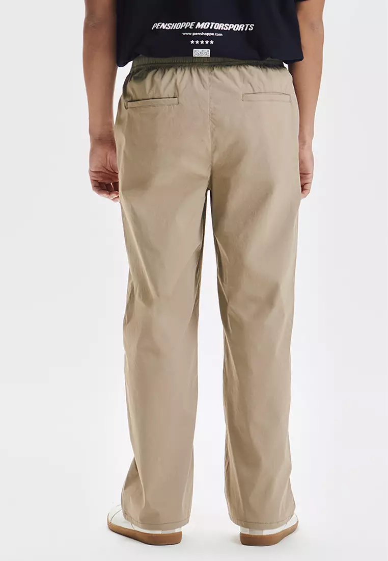 Lite Move Wide Fit Pants