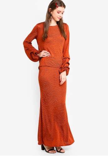 Puff Sleeves Top With Mermaid Skirt Set from Lubna in Orange
