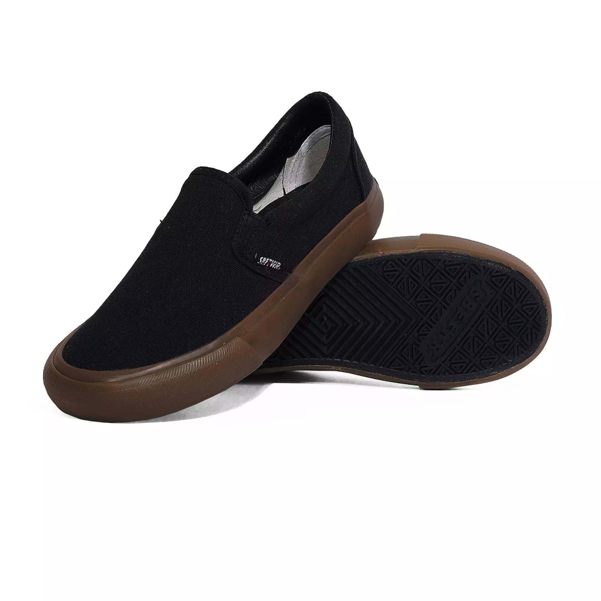 Saba Vintage Slip On All Black Dark Gum - Sepatu Sneakers Casual Pria Wanita