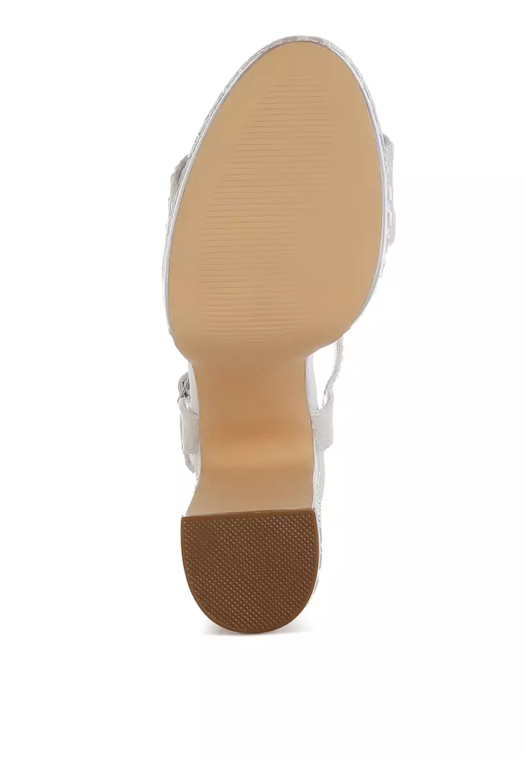 Sepatu hak tinggi blok berhias berlian imitasi berwarna perak