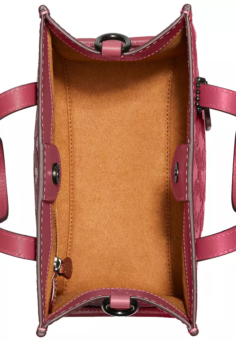 Field Tote Bag 22 With Horse And Carriage in Rouge CD750