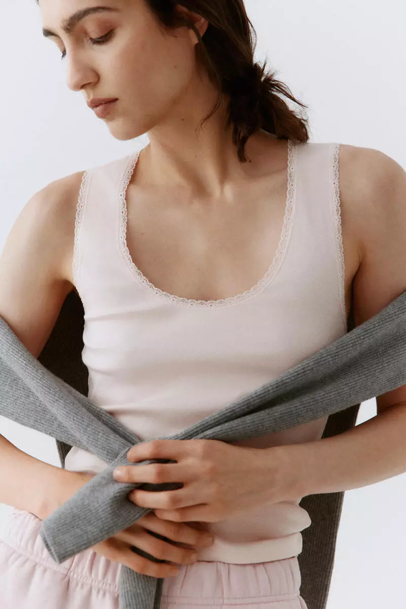 Lace-trimmed vest top