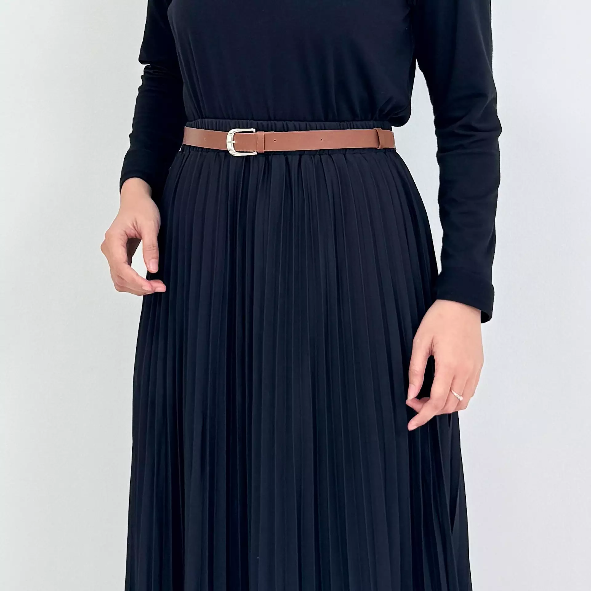 Long Skirt Plisket Aghni [HITAM] Big Size Fit 95 Kg