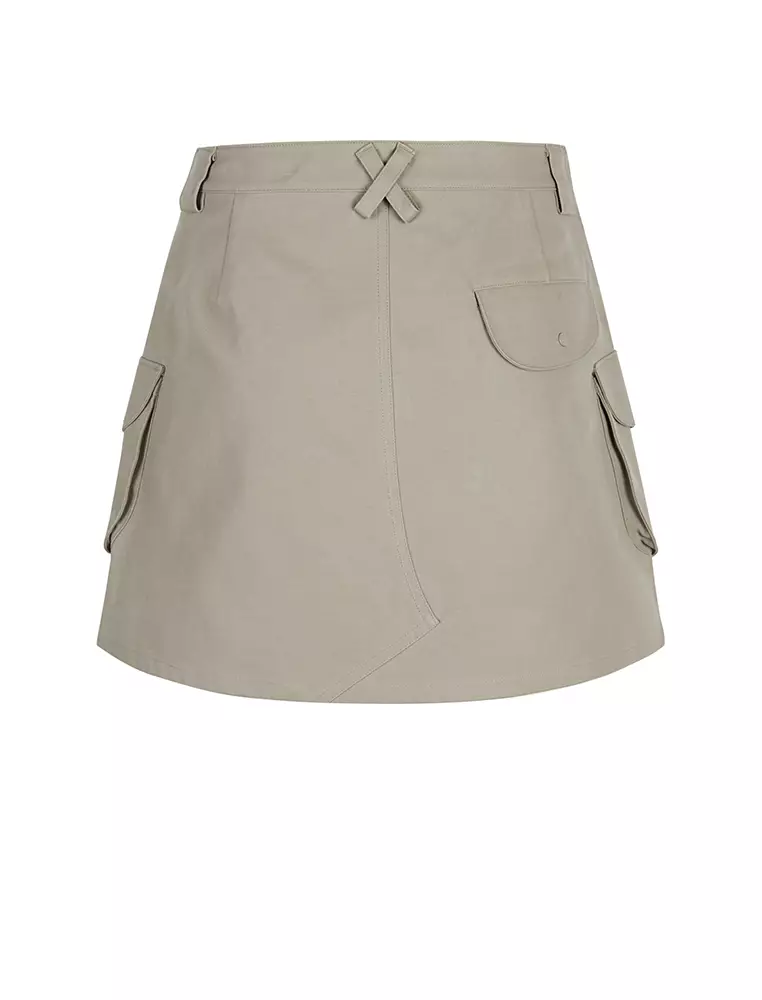 Short skirt