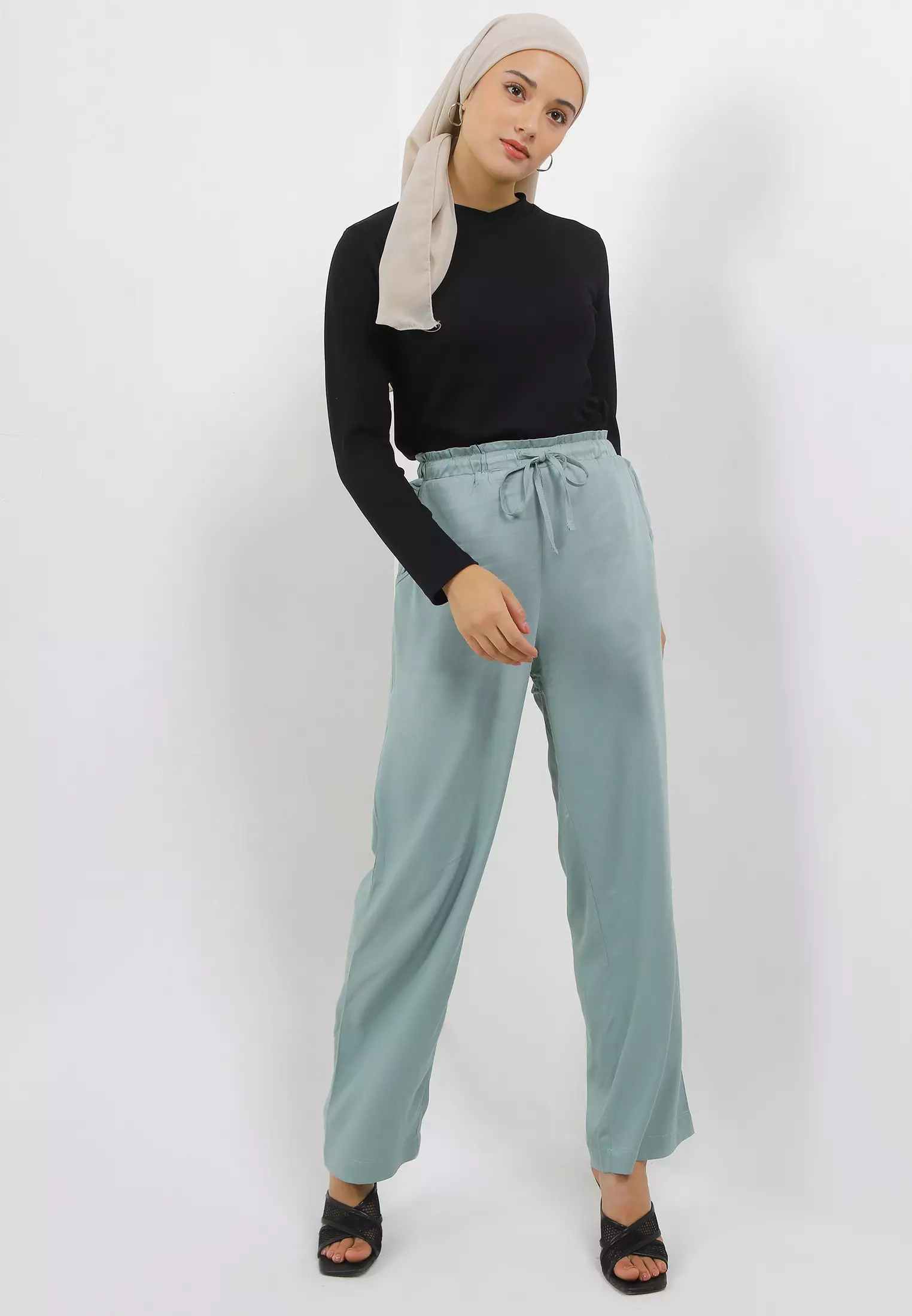 MFMW Yamae Celana Panjang Hijau