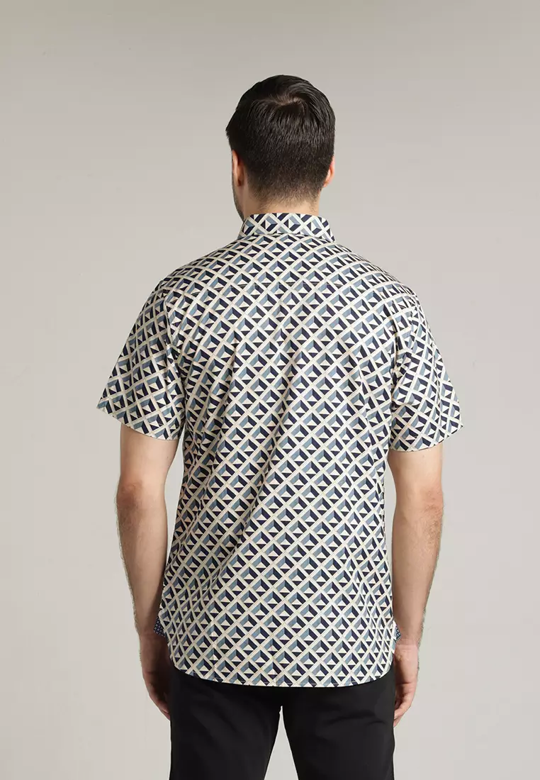 MOC - Kemeja Motif Lengan Pendek Pria Peter - Navy