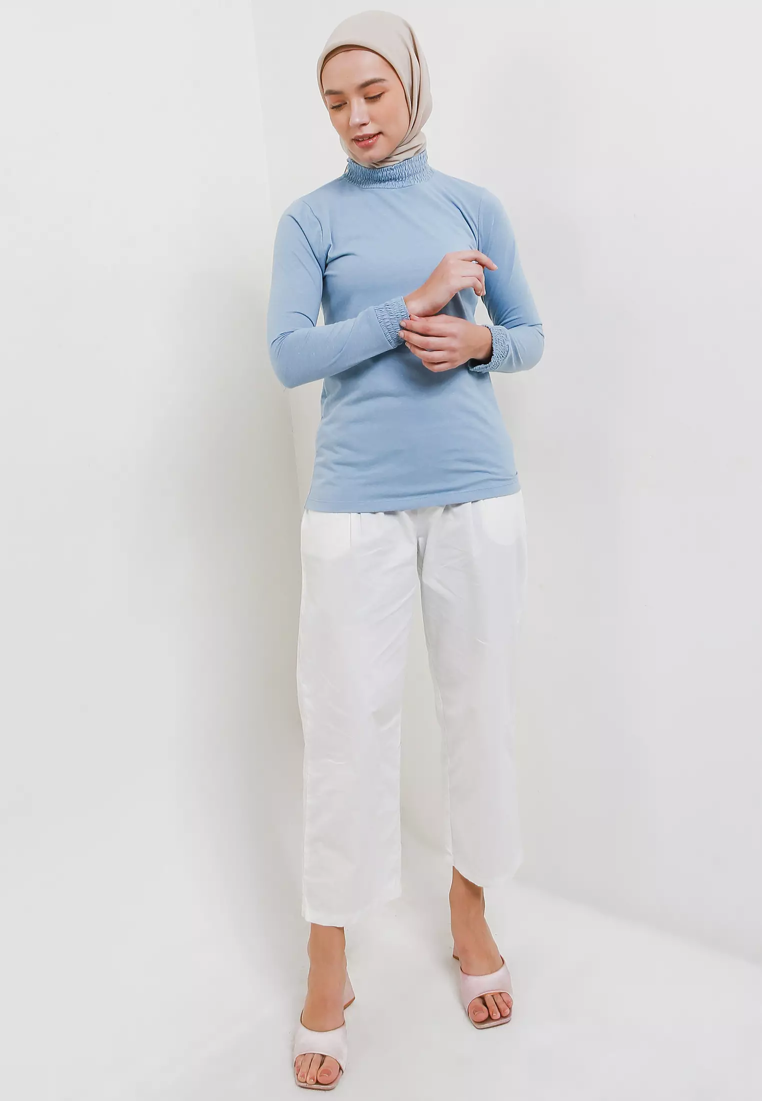 MFMW Sunita Inner Muslim Biru