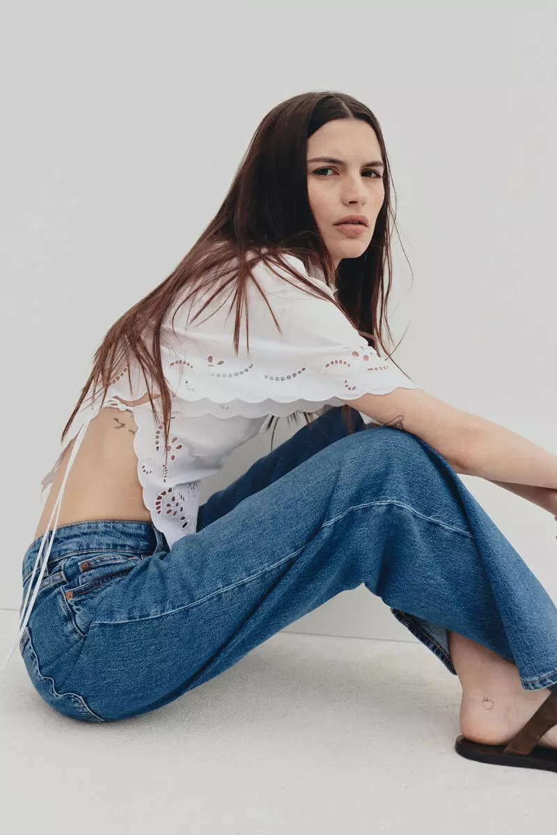 Wide High Waist Jeans