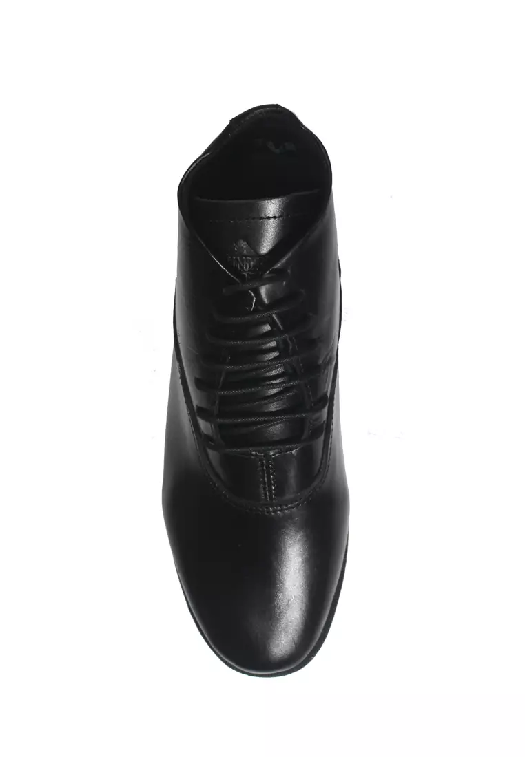 Country Boots Balance Black Sepatu Casual Pria