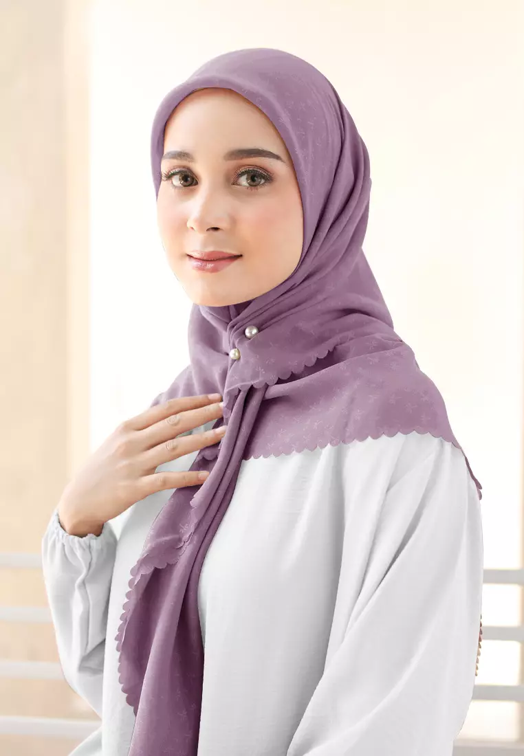 Rada Embossed Square | Hijab Polycotton Scarf Segiempat - Orchid Glam