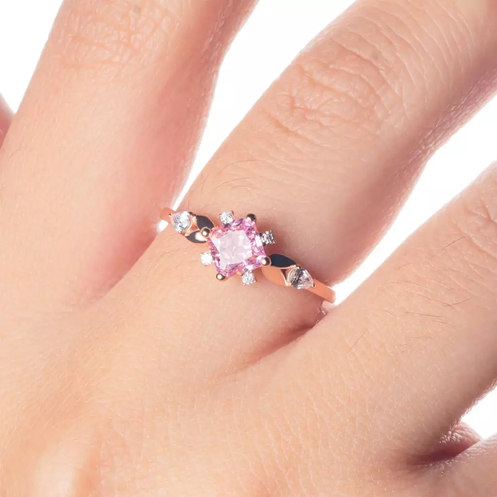 Cincin Emas 7k - Rosabel Gold Ring - Pinky Crush Collection - Juene Jewelry Warna Rose Gold