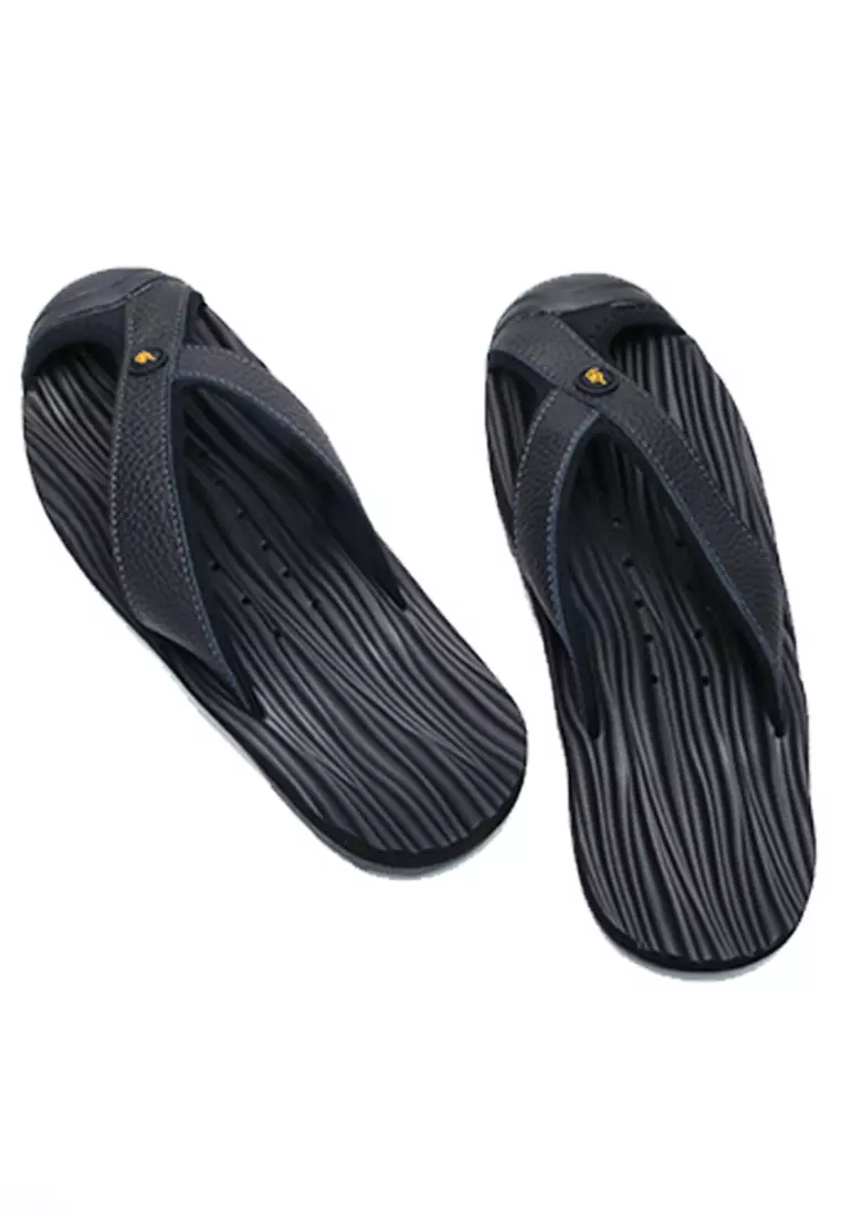 Elegant upper Suede sandals