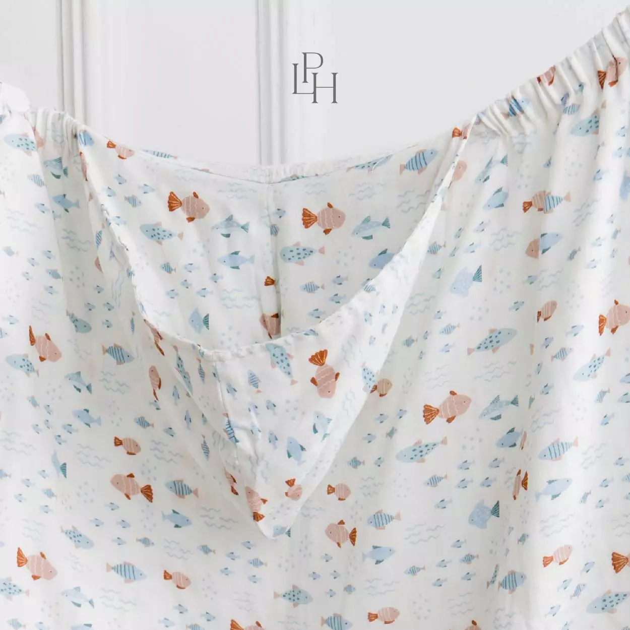 Little Palmerhaus - On the Go Blanket 1.0 (Selimut Bayi Multifungsi) Fish