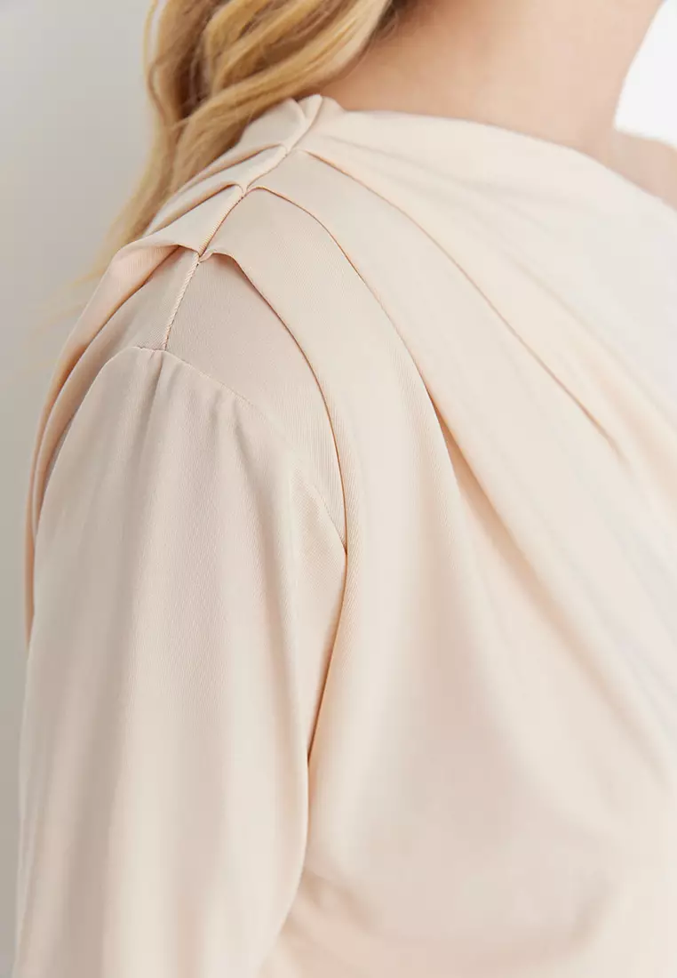 Asymmetrical Flowy Knitted Blouse