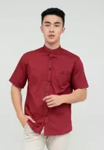 Merah Maroon