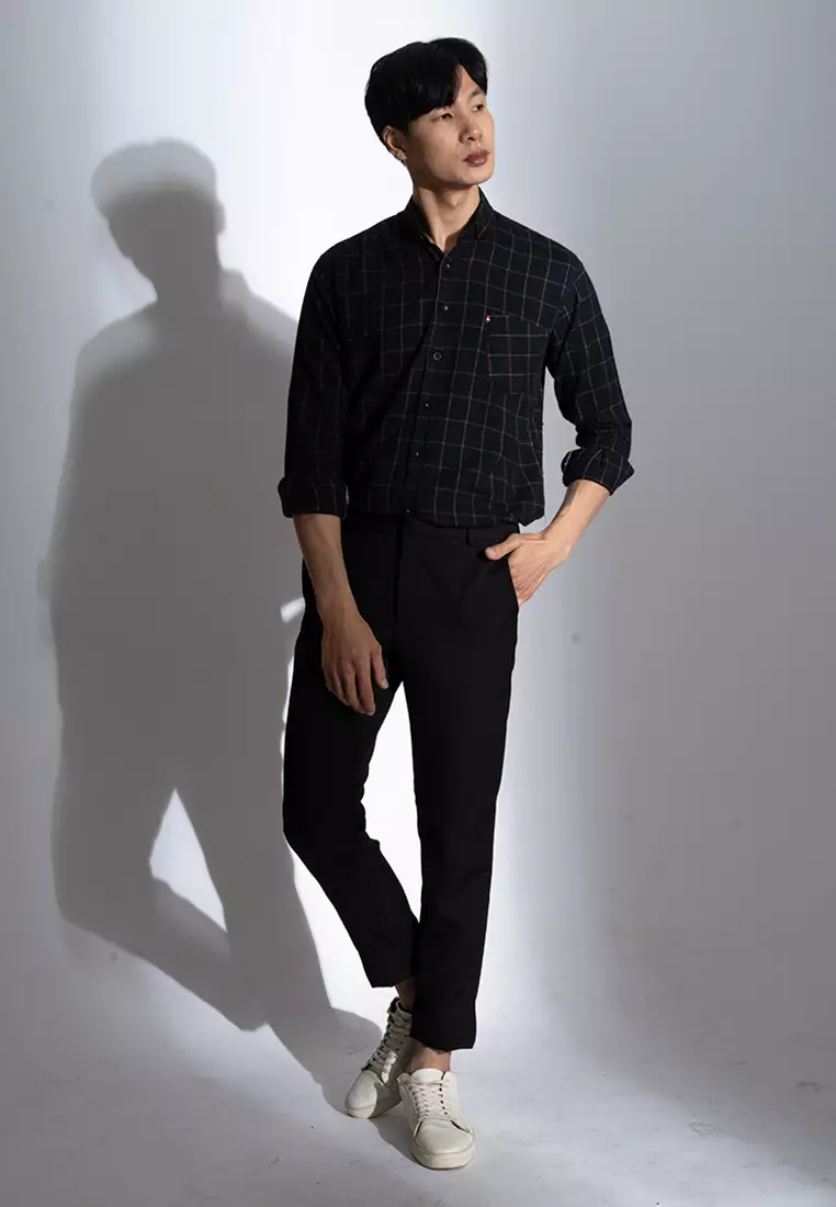 Kemeja panjang pria formal slim fit hitam kotak cokelat houseofcuff